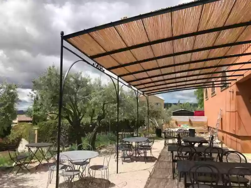 Le Restaurant - Chez Arnaud - Saint Maximin - Restaurant Pourrieres 83
